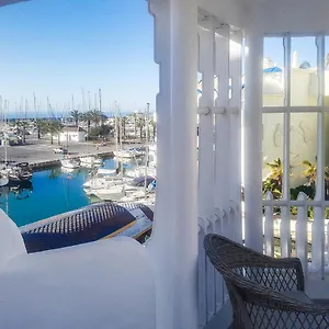 Homelystay-benalmadena, Puerto Marina Apartamento Benalmádena